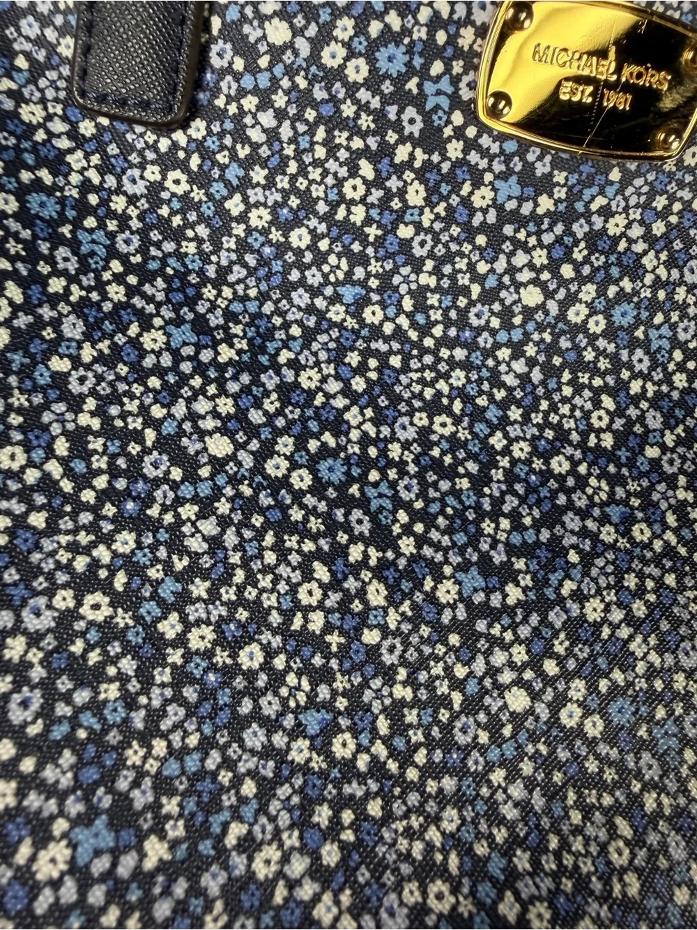 Michael Kors Blue Floral Tote - Perfect Size - excellent condition and quality